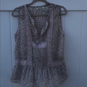 Floral sleeveless blouse